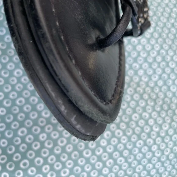 Tory Burch Black Sandals with Embellished Medallion - Picture 9 of 10